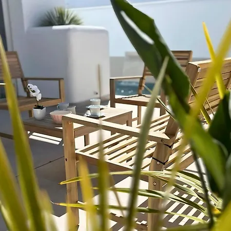 Villa With Private Pool In